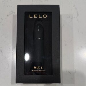 MIA 3 Personal Massager - Black